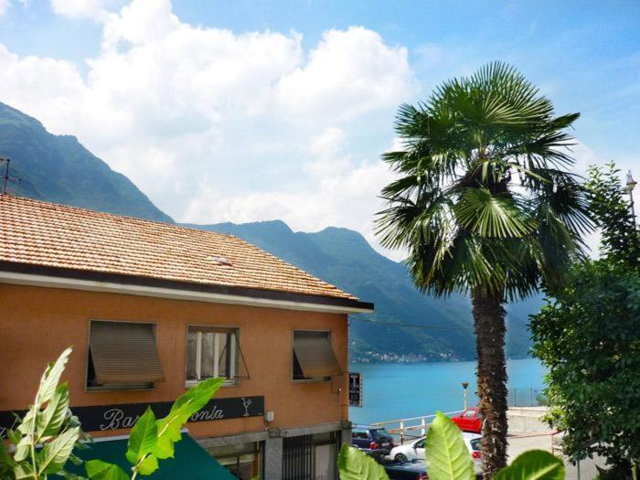 Apartamento Sonia - Musica & Aperol Panorama-Fewo Pognana Lario Exterior foto